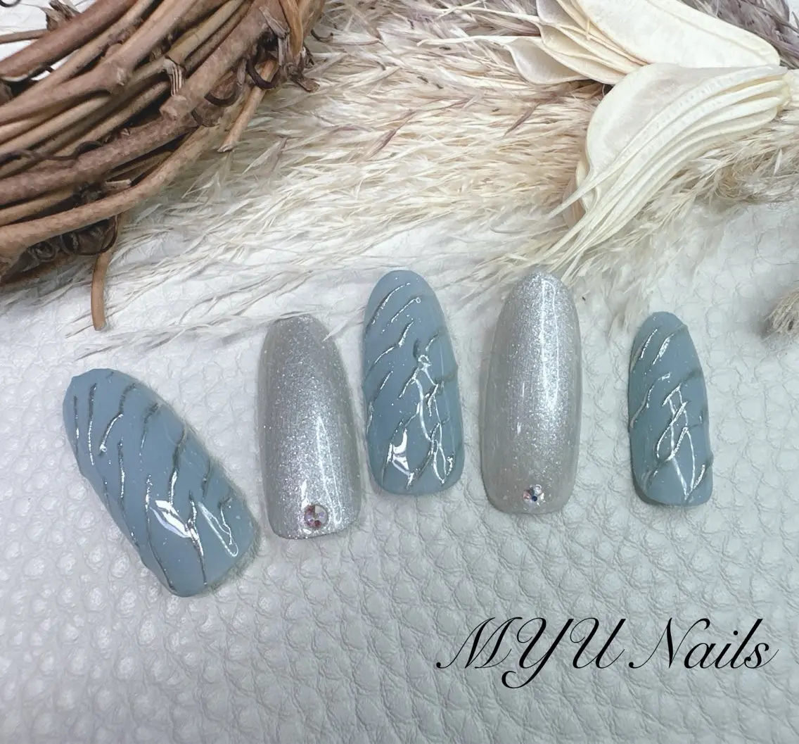 ネイル アニマル柄 ジェルネイル 持ち込み ニュアンスネイル ワンカラーネイル ニュアンスネイル🌈 MYU Nailsのネイルデザイン