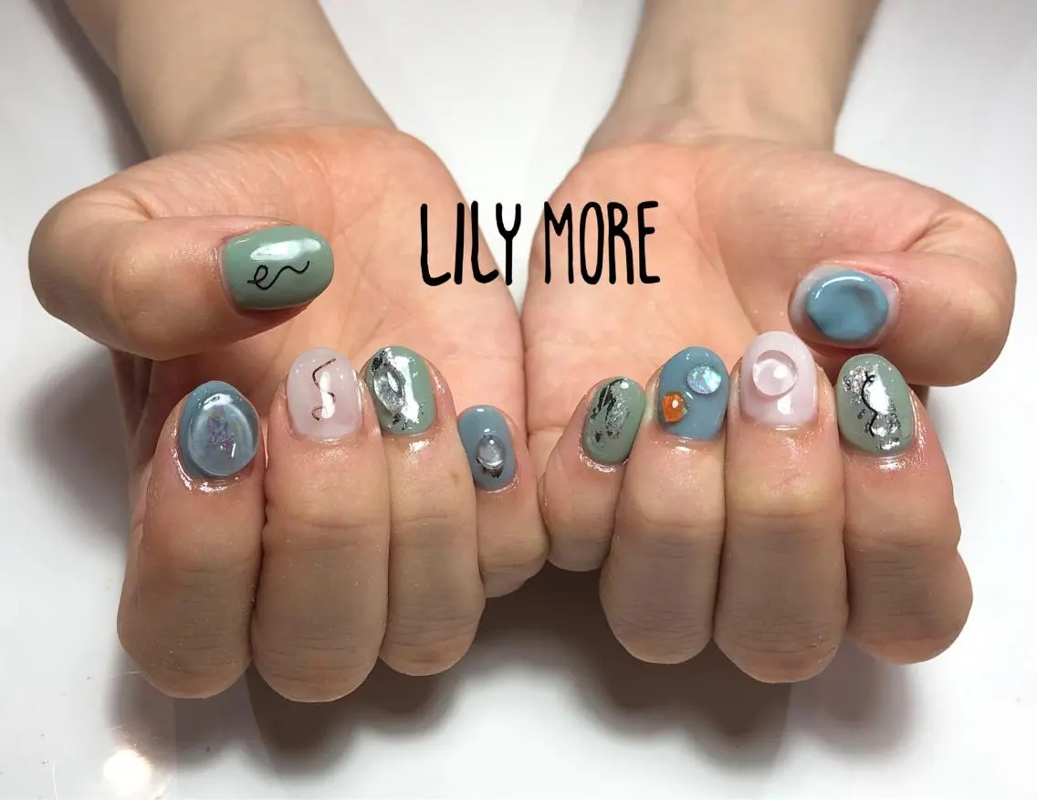 ネイル ニュアンスネイル Lily closetのネイルデザイン