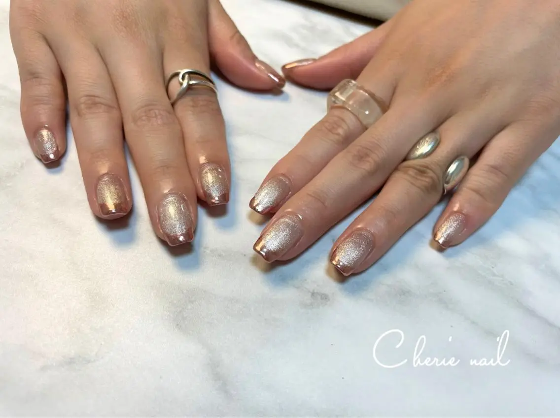 ネイル フレンチネイル ミラーネイル Cherienail yunaのネイルデザイン