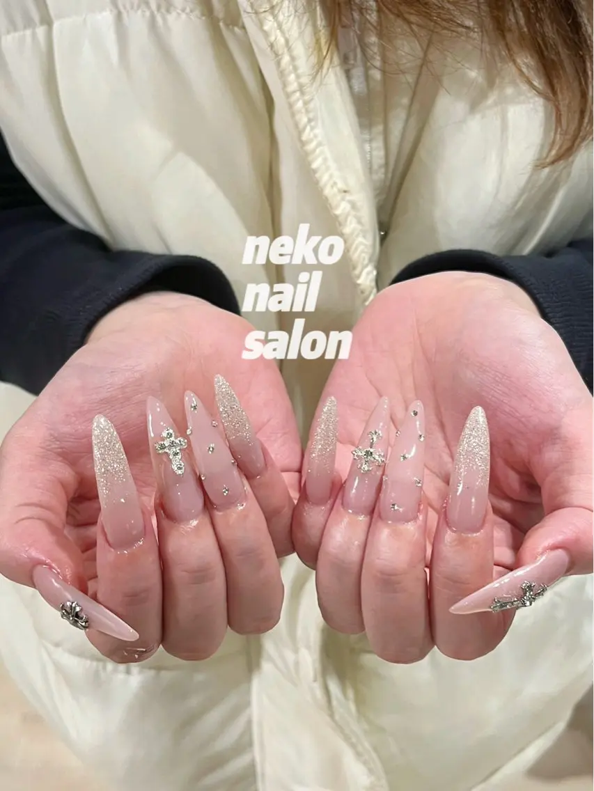 ネイル ロングネイル スーパーロングネイル ネイルチップ ハンドネイル neko nailのネイルデザイン