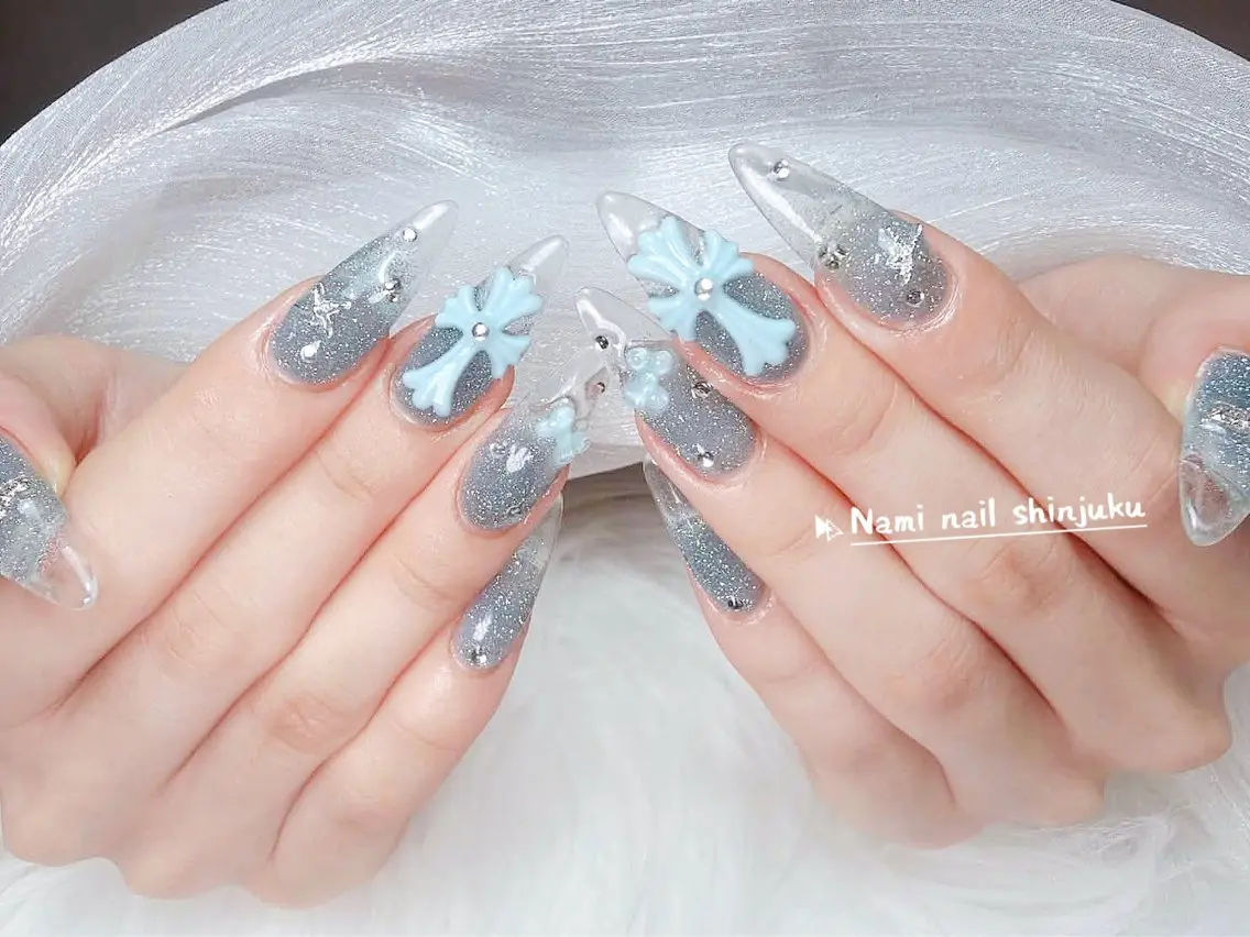ネイル 長さ出し ガーリー 韓国ネイル ロングネイル 持ち込み ハンドネイル Nami nail salonのネイルデザイン