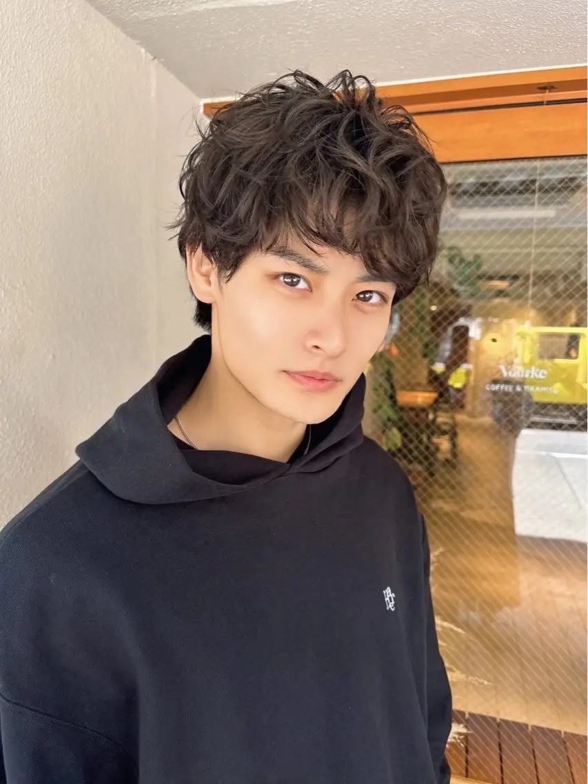 メンズ カット パーマ ナチュラルな仕上がり 🫧💜nakanoのヘアスタイル