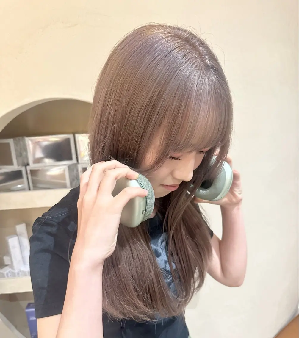カラー ベージュカラー ミルクティーベージュ ヘアカラー ☆カットモデル 大募集☆YURIのヘアスタイル