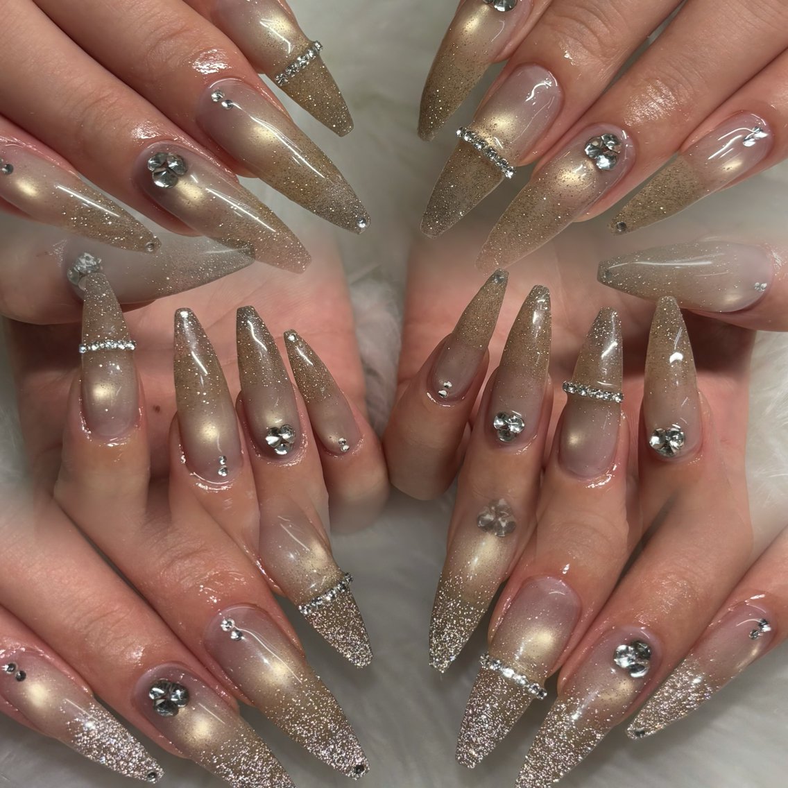 ネイル ハンドネイル Bianca浦和🍀 suminaのネイルデザイン