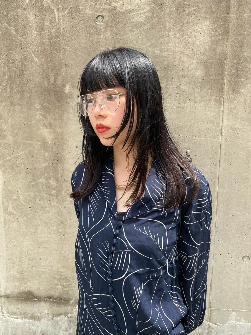 ロング 顔まわりレイヤー 顔周りカット レイヤーカット カット トリートメント 吉武 茂暉のヘアスタイル