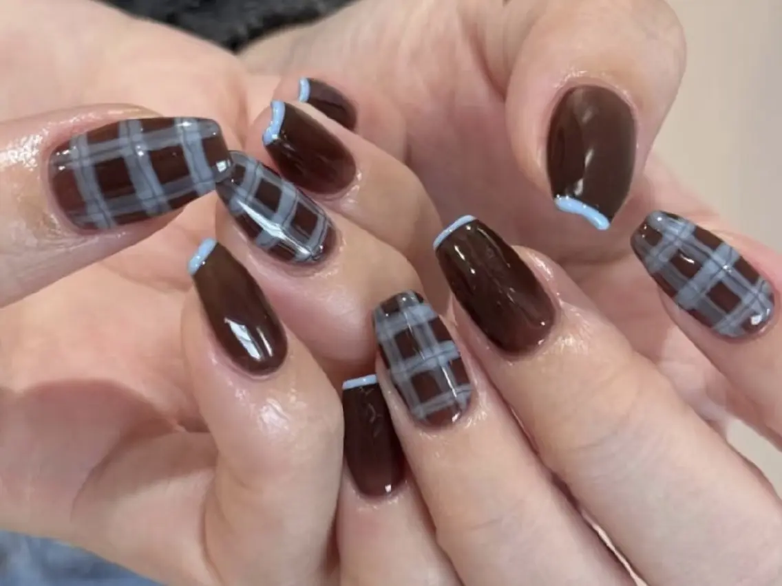 ネイル クリアネイル フラッシュネイル フットネイル フレンチネイル ジェルネイル ハンドネイル UM Nail Salonのネイルデザイン