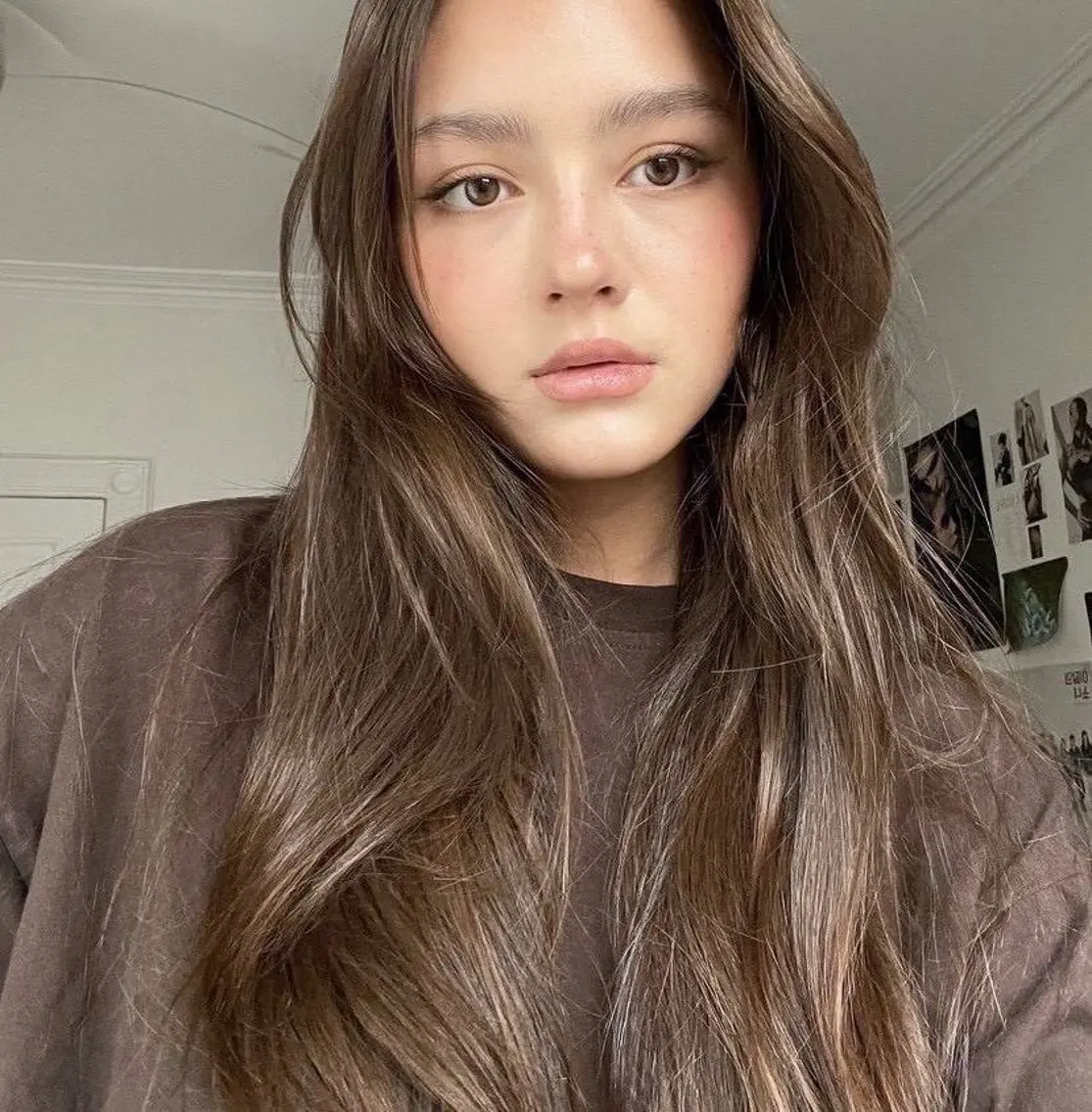 ロング カラー LIM ヒラクのヘアスタイル