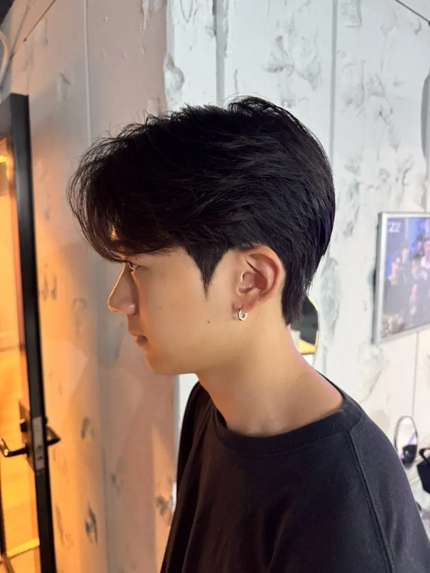 ミディアム ミディアムパーマ くせ毛 韓国風ヘア 縮毛矯正 韓国特化 なおきのヘアスタイル