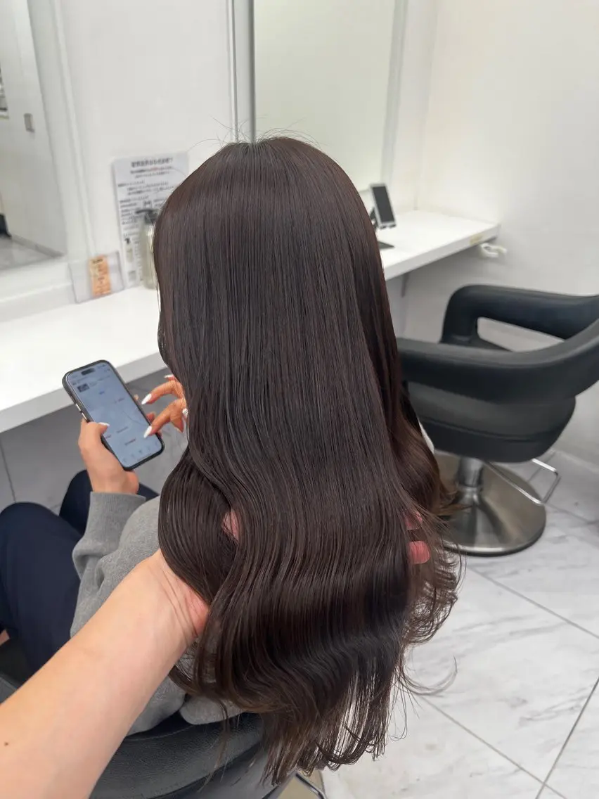 セミロング カラー パーマ ヘアアレンジ メンズ キッズ カット ヘアカラー トリートメント 🦋縮毛/韓国レイヤ ー/透明感カラー🦋のヘアスタイル