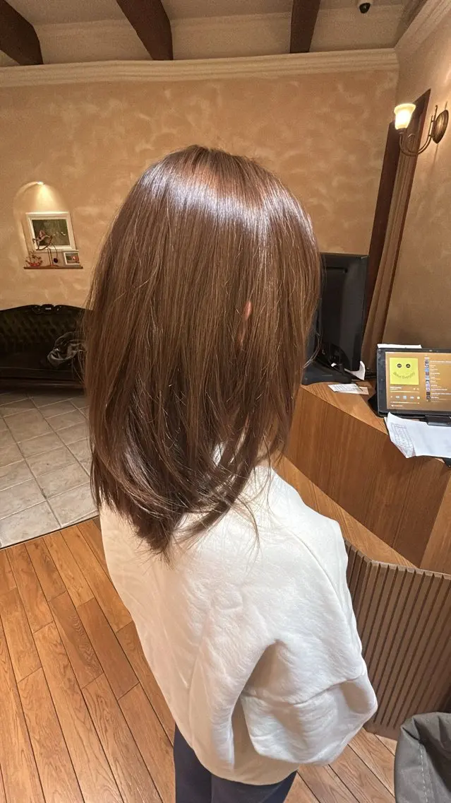 ミディアム アッシュ ヘアカラー 🌷nanami 縮毛矯正🌷のヘアスタイル