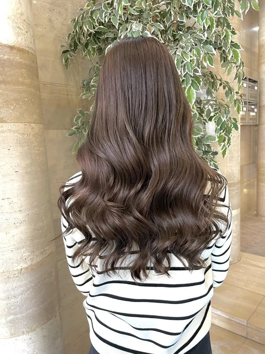 ロング 透明感/エクステ Veluaのヘアスタイル