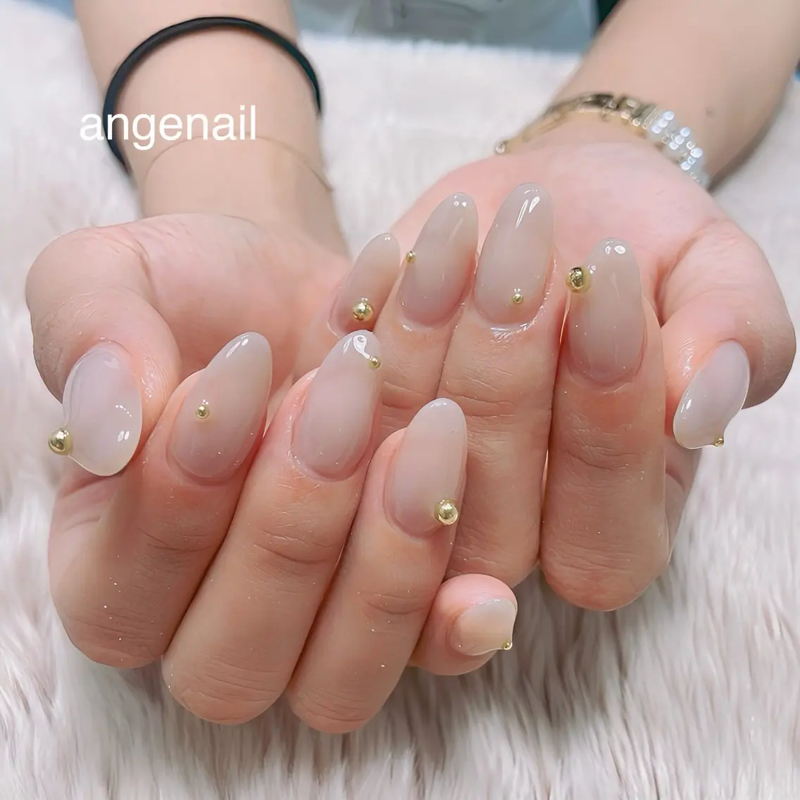 ネイル ハンドネイル オーナーネイリスト MAKIのネイルデザイン