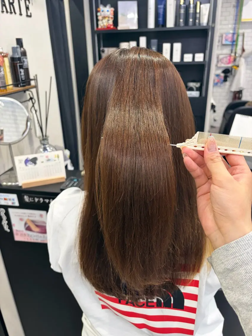 ロング 縮毛矯正 トリートメント 友滝 真菜美のヘアスタイル