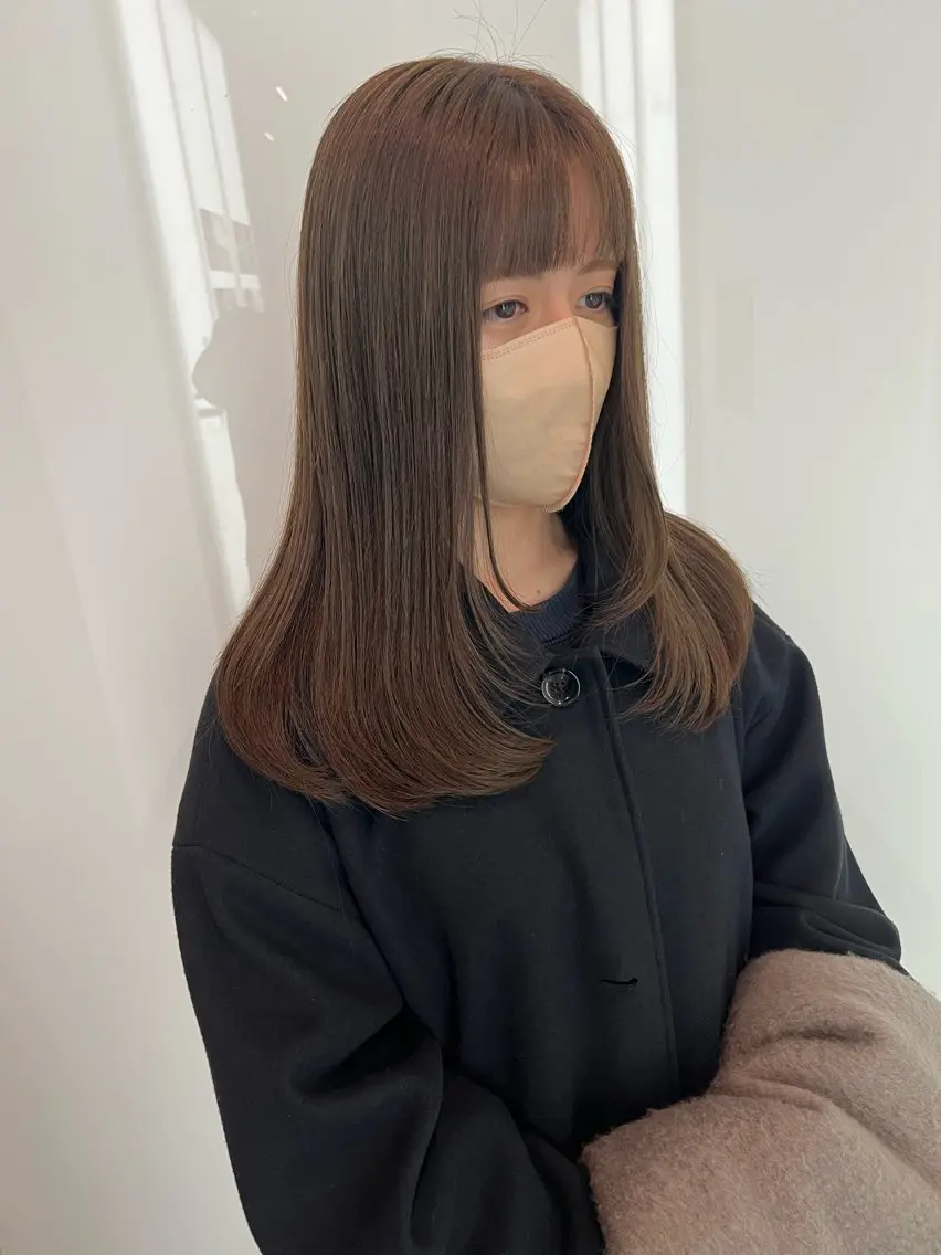 ロング カラー ヘアアレンジ 韓国風ヘア レイヤーカット ロング カット 抜きっぱなしブロンド /ハイトーン/カナタのヘアスタイル