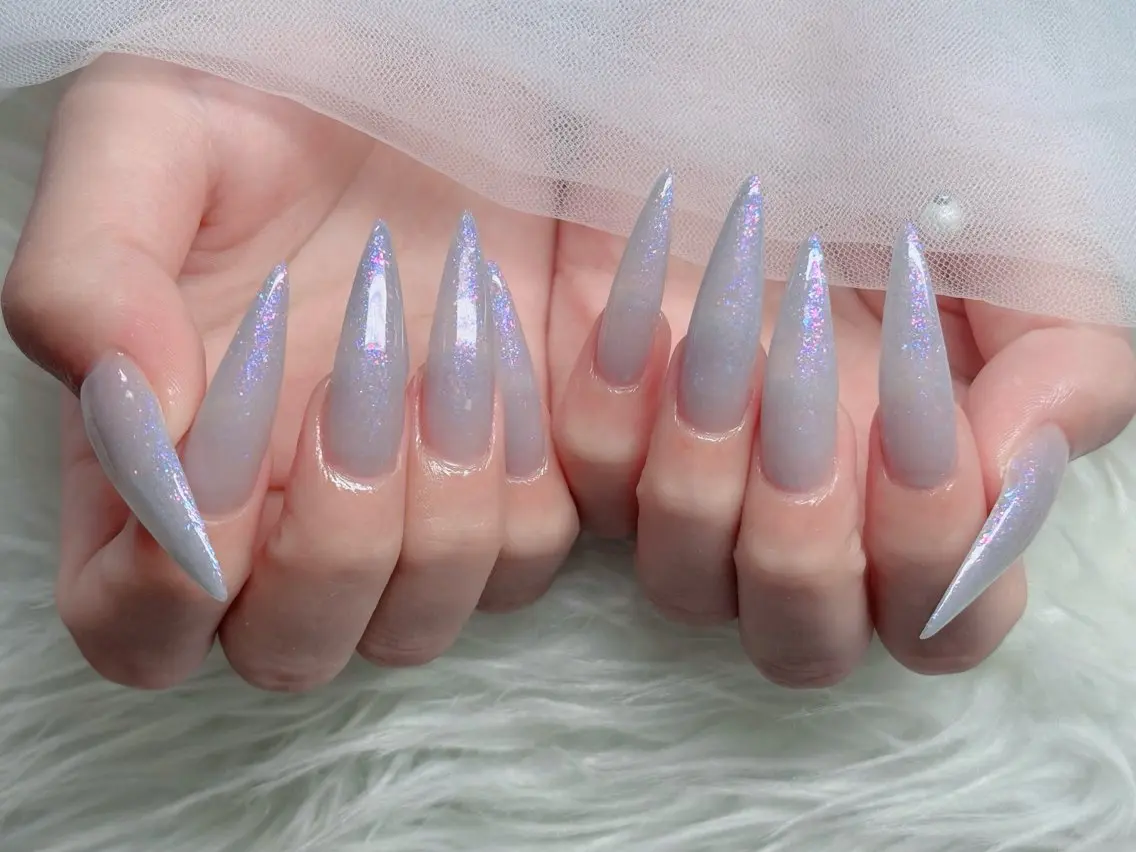 ネイル アートネイル ボルドー フレンチネイル ジェルネイル 氷ネイル・うるうるネイル ハンドネイル H.baby Nail Salonのネイルデザイン