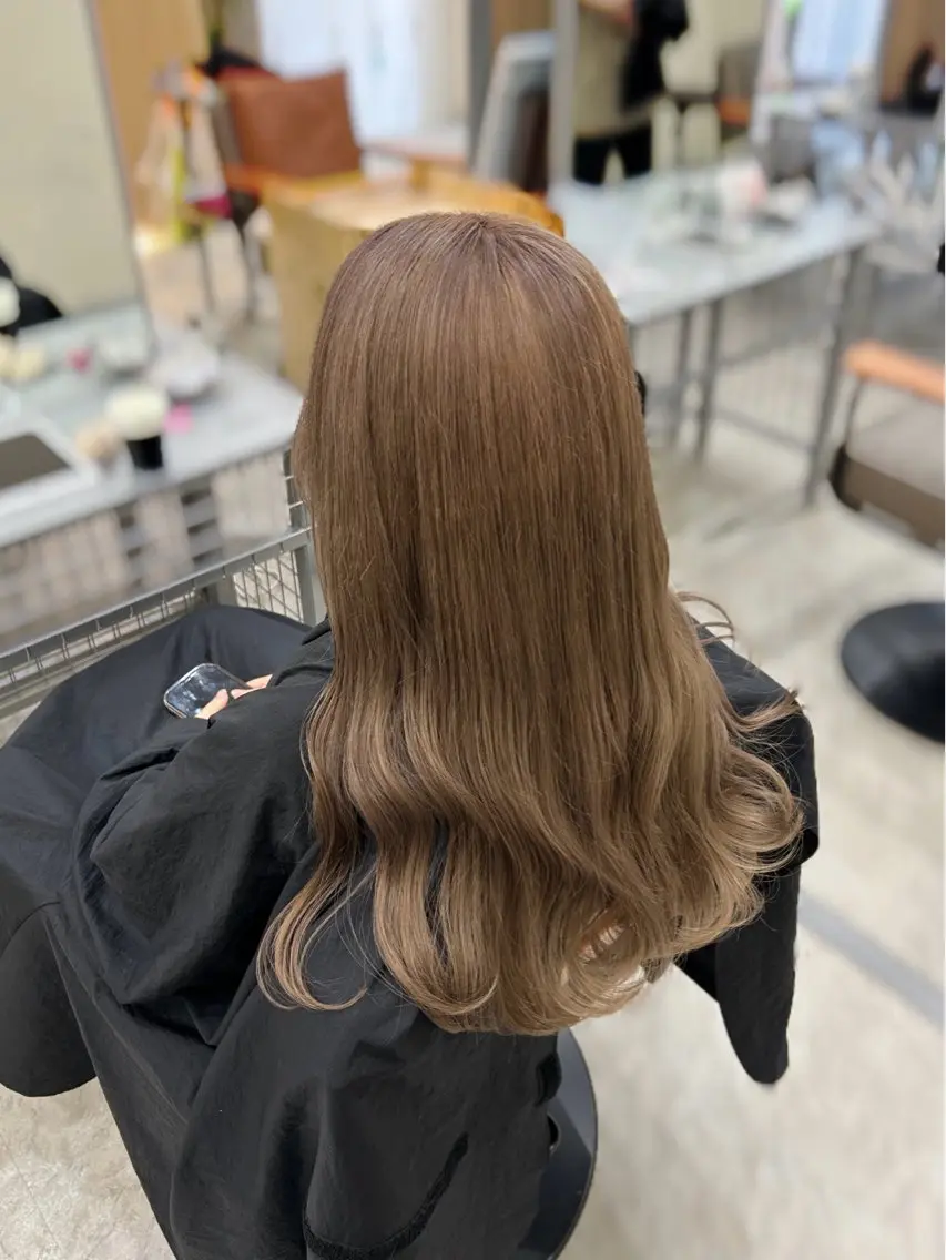 ロング ヘアカラー トリートメント MIDORI🎀 透明感/ベージュのヘアスタイル