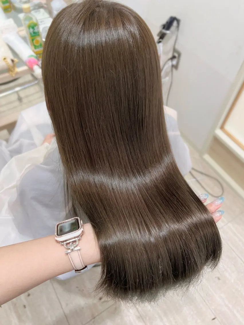 🫧透明感たっぷり🫧イルミナカラー＋ミスト付トリートメントの写真