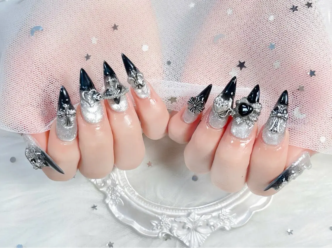 ネイル Rin Hana Nailのネイルデザイン