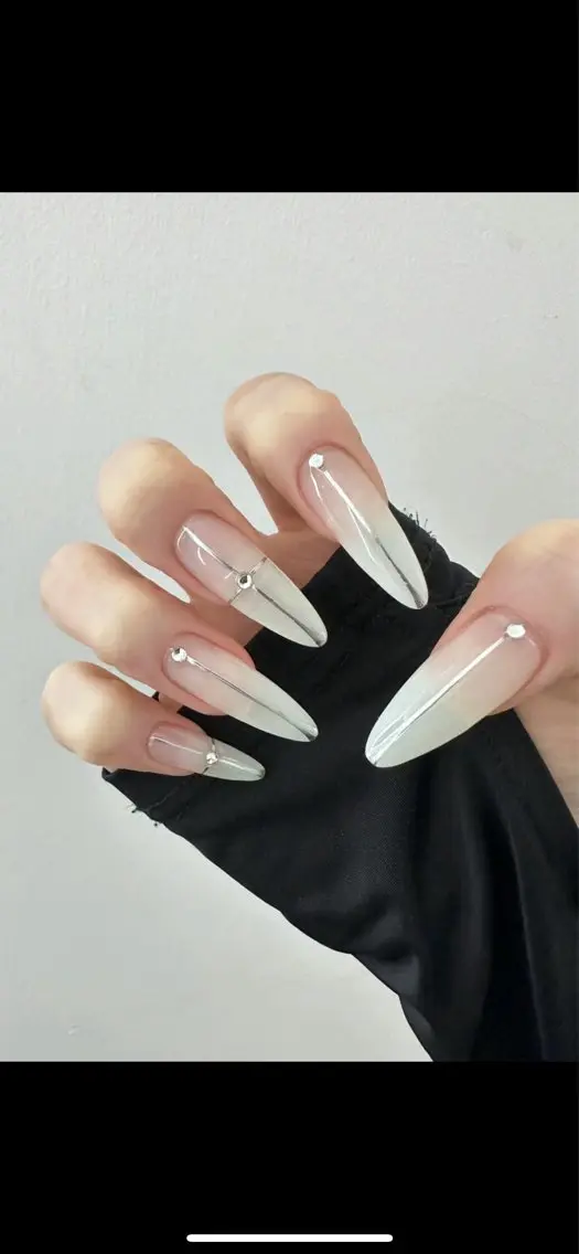 ネイル ハンドネイル LULU Nail salonみどりのネイルデザイン