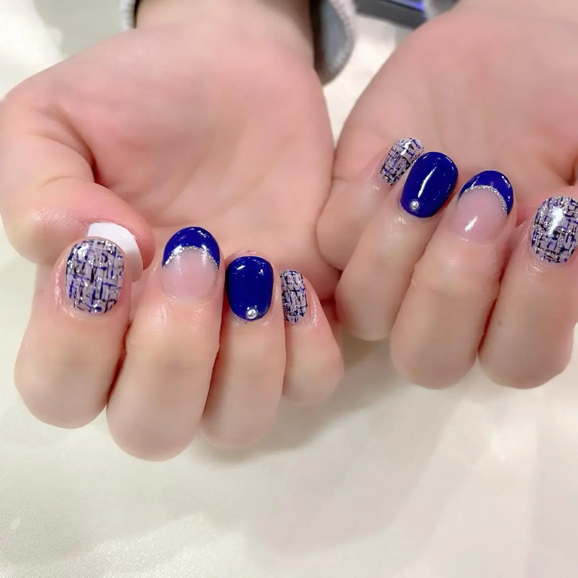 ネイル ブルー フレンチネイル ネイビー ツイードネイル 冬ネイル ハンドネイル Salon Ｋのネイルデザイン