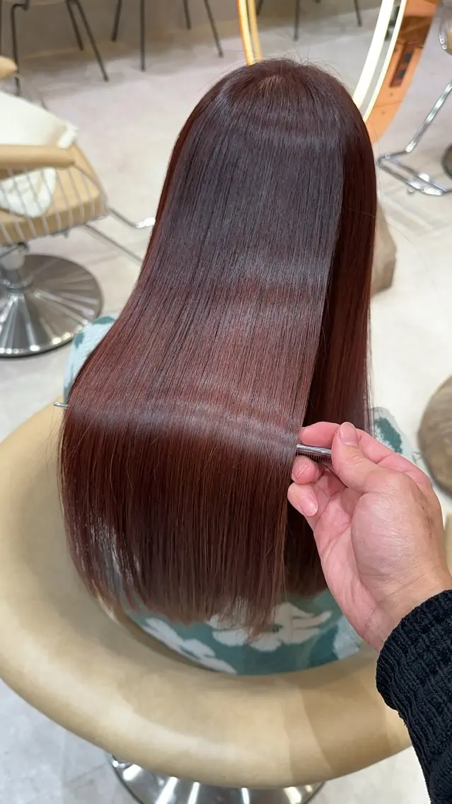 ロング カット ヘアカラー 縮毛矯正 縮毛矯正✨🫧 レイヤー川村利幸のヘアスタイル