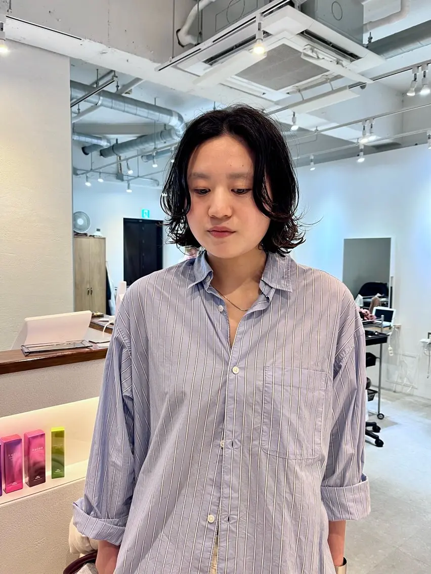 ショート パーマ ボブ 外ハネヘア カット パーマ ヘッドスパ トレンドパーマ 🌱ショート/緒方椋のヘアスタイル