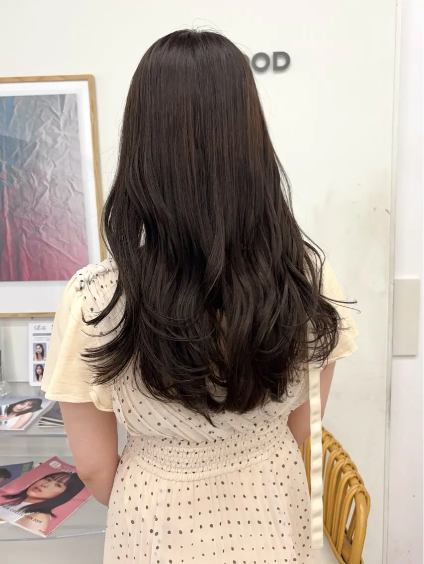 ロング カラー カット ヘアカラー トリートメント 透明感カラー🫧 nanohaのヘアスタイル
