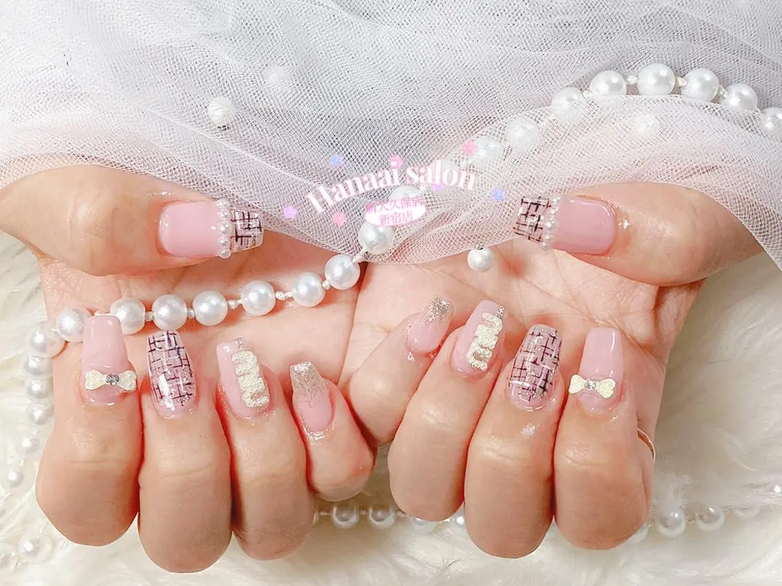 ミディアム ハンドネイル Hanaai Salon新大久保店のネイルデザイン