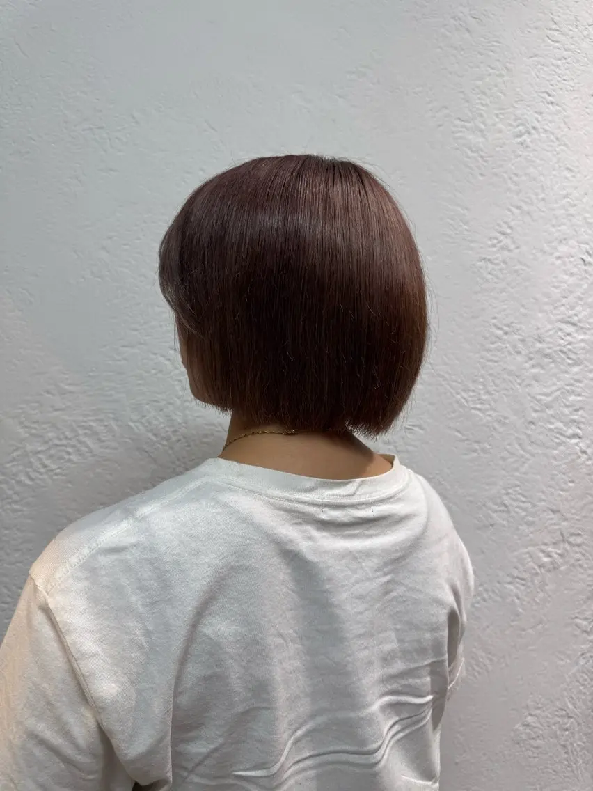 ショート ボブ 牲川 愛望のヘアスタイル