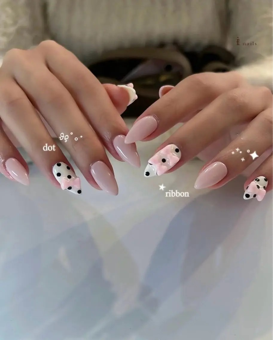 ネイル ハンドネイル ミー ミーのネイルデザイン