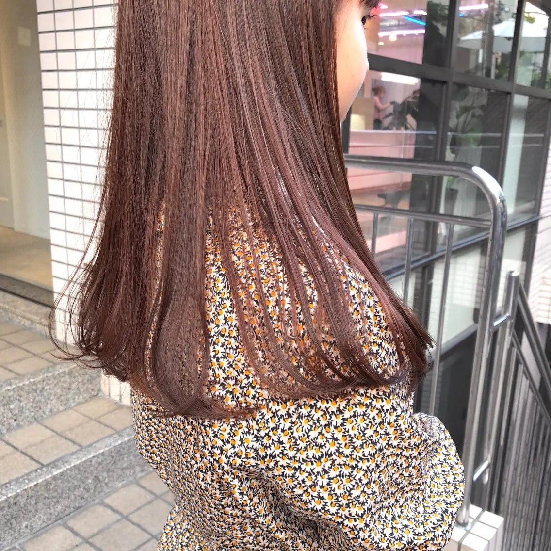 ロング カラー ヘアアレンジ ブリーチ ブラウンカラー ブリーチなしカラー ピンクカラー ピンクブラウン ヘアカラー トリートメント ヘアセット 天神レイヤーカット No.1💖マユカのヘアスタイル