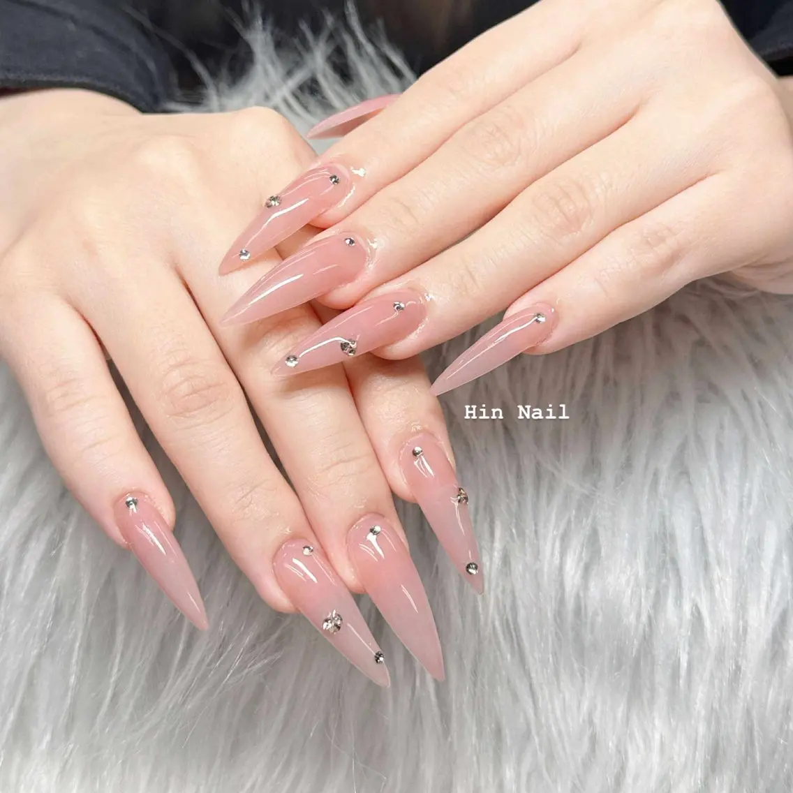 ネイル ハンドネイル HIN NAILのネイルデザイン