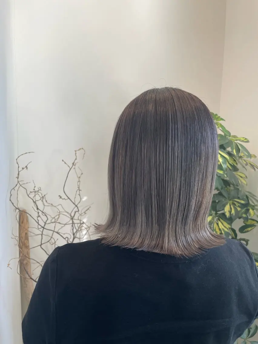 ミディアム カラー バレイヤージュ レイヤーカット ブリーチ👩‍🦳/ ‪✂︎MANAMIのヘアスタイル