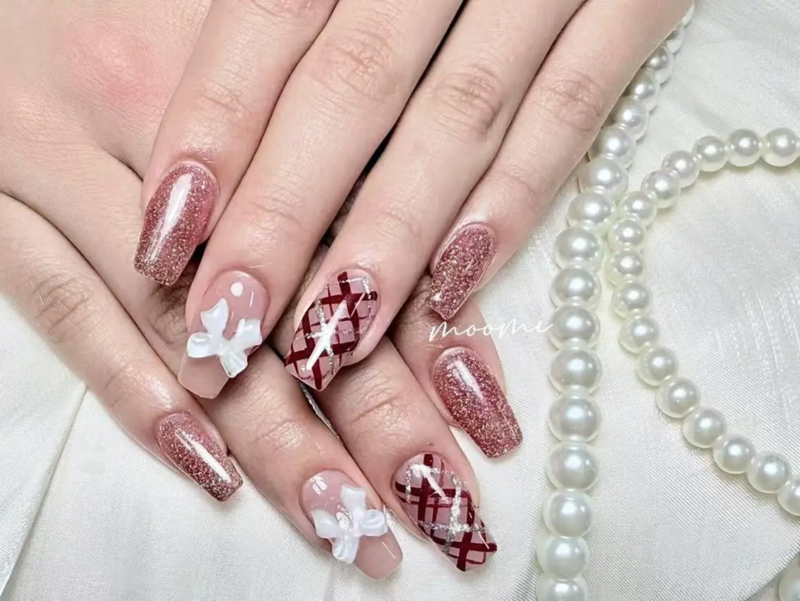 ネイル 長さ出し ジェルネイル グラデーション 韓国ネイル マグネットネイル moomi nail スカルプ専門のネイルデザイン
