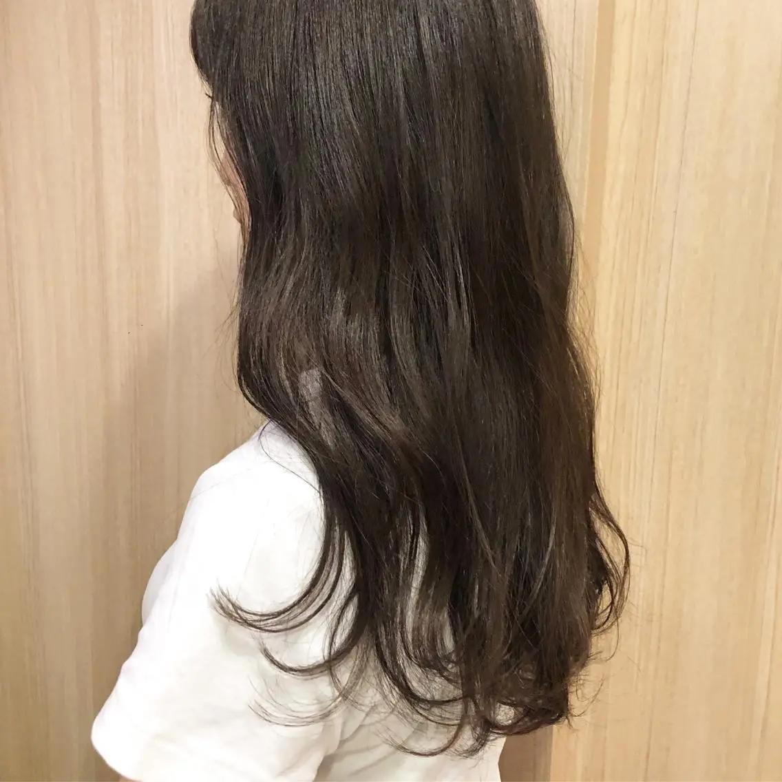 ミディアム 中川 結のヘアスタイル