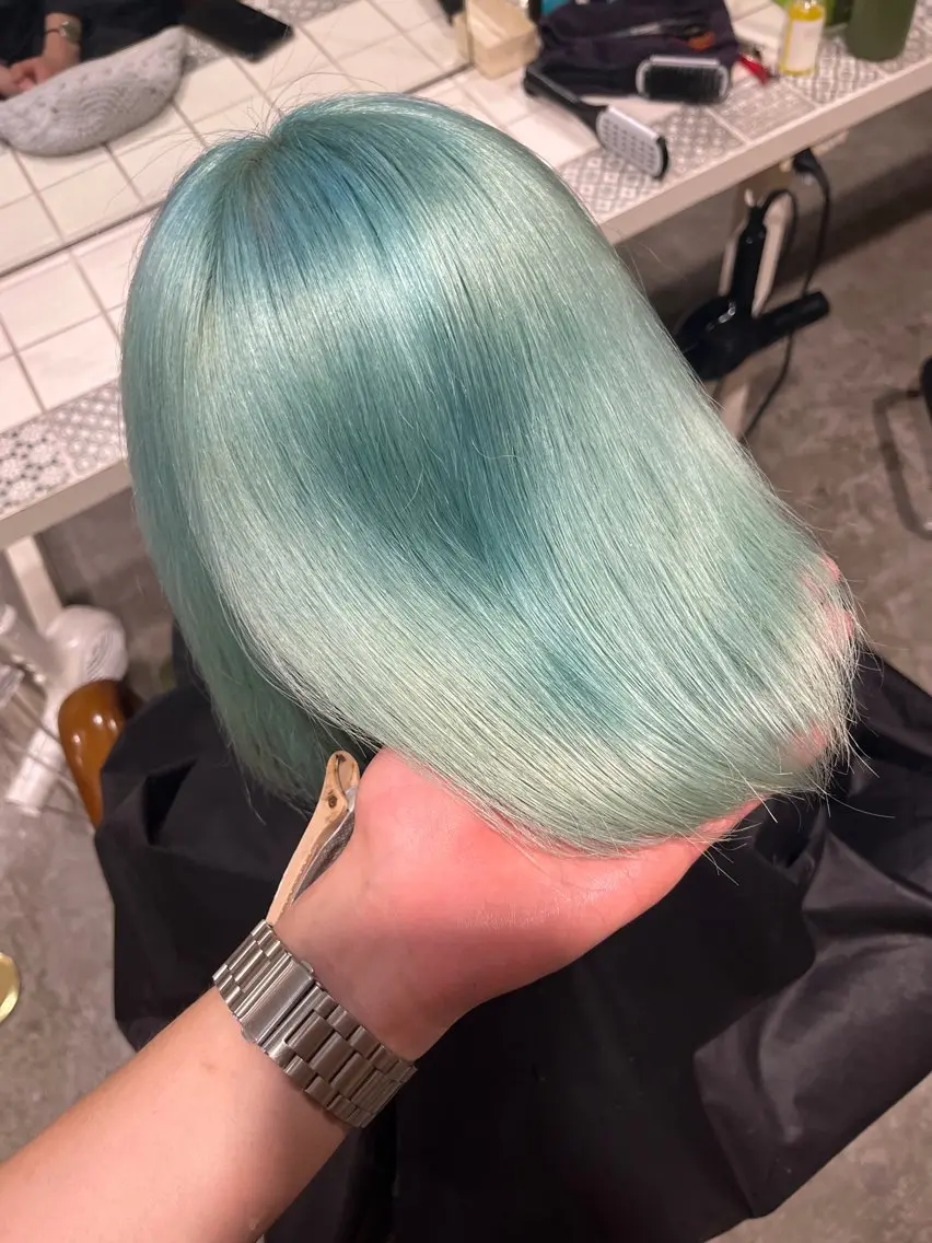 ショート カラー カット ヘアカラー 高島 凜のヘアスタイル