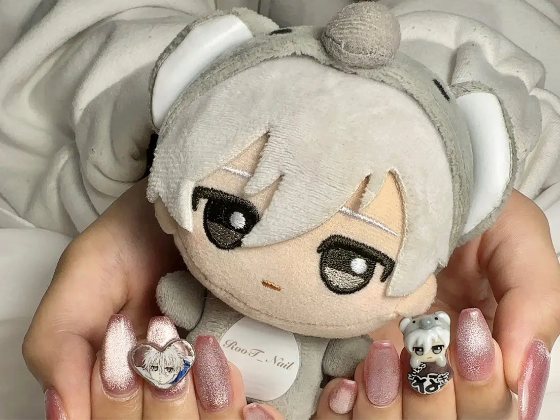 ネイル ハンドネイル RooT Nailのネイルデザイン