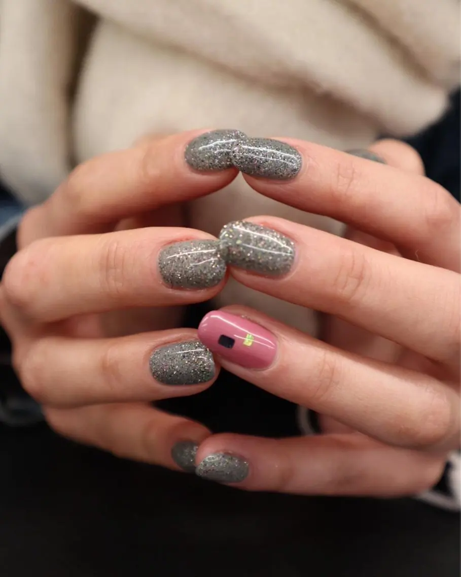ネイル ラメ(グリッター) ハンドネイル chika ／ nailのネイルデザイン