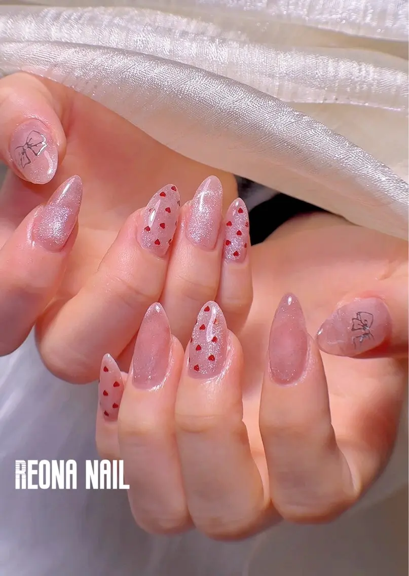 ネイル ジェルネイル ハート マグネットネイル ミラーネイル パラジェル Reona Nailのネイルデザイン