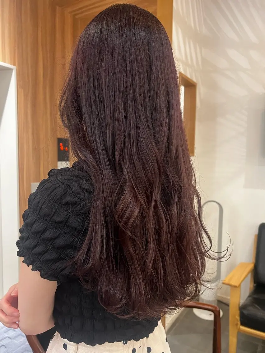 セミロング カラー ピンクカラー コバヤシ ユメのヘアスタイル