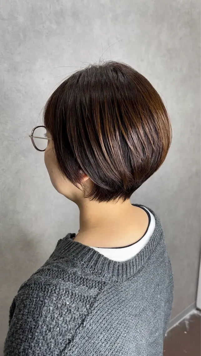 カット＋白髪染め剥がしシャドールーツ＋1stepトリートメントの写真