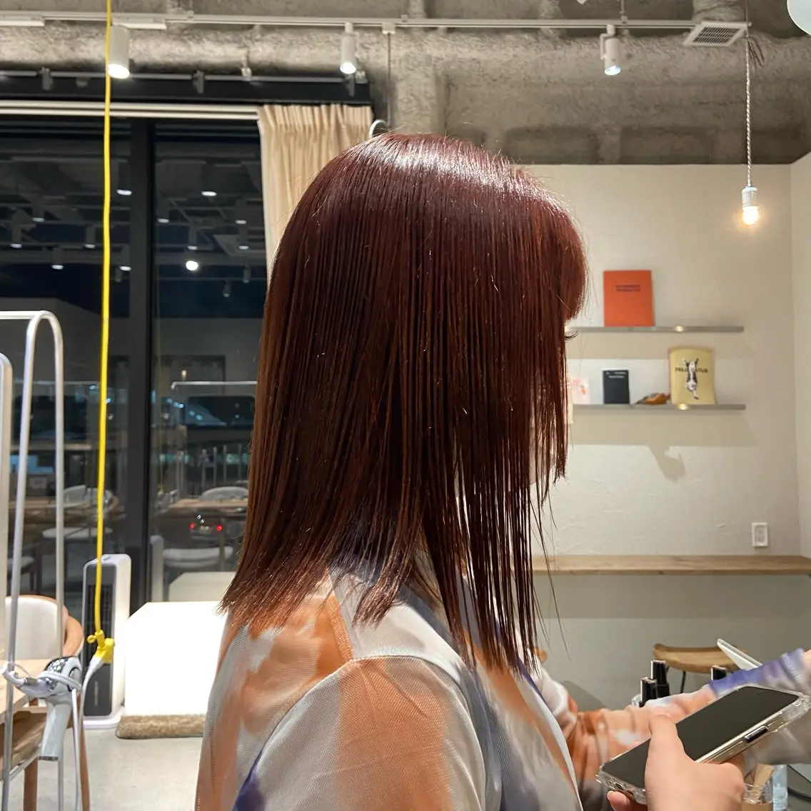 セミロング カラー オレンジ オレンジピンク ピンクカラー 石川 瑠琉のヘアスタイル