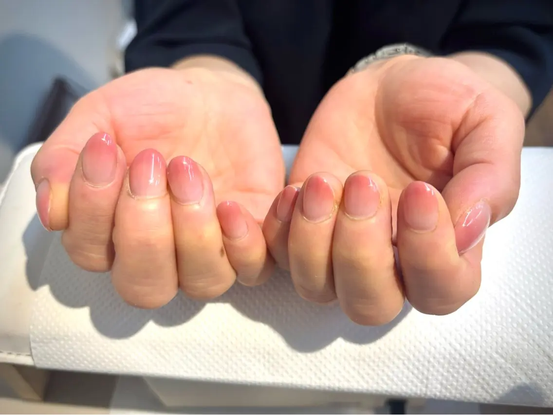 ネイル グラデーション Tomoyo Nailのネイルデザイン