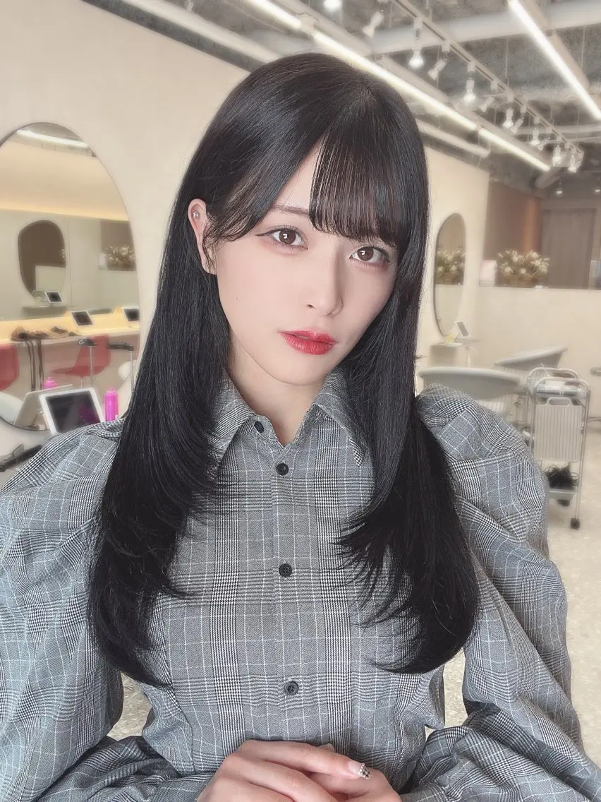 【人気No.2】🧡韓国風小顔カット＋カラー＋オージュア超音波TRの写真