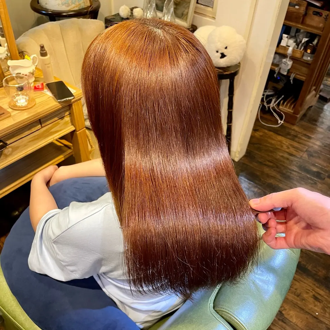 セミロング 飯田 実歩(じっぽ)のヘアスタイル
