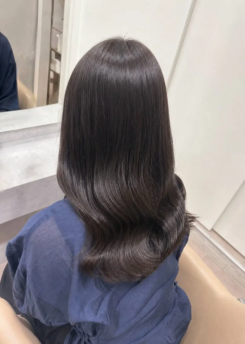 ミディアム ヘアカラー トリートメント すずか /艶感カラー🪽🫧のヘアスタイル