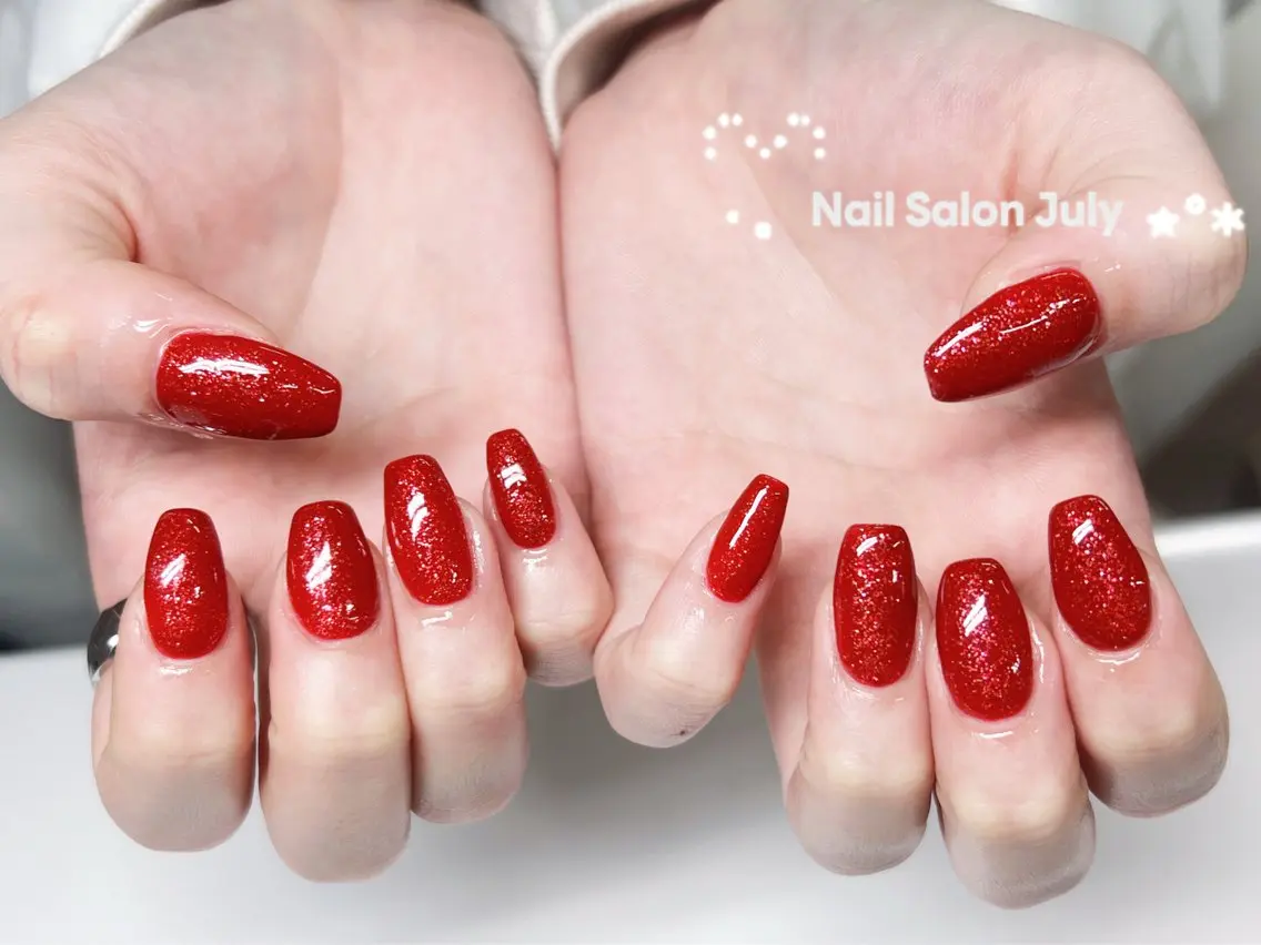 ネイル アートネイル オーロラネイル ジェルネイル ガーリー キラキラネイル ハンドネイル July Salonのネイルデザイン