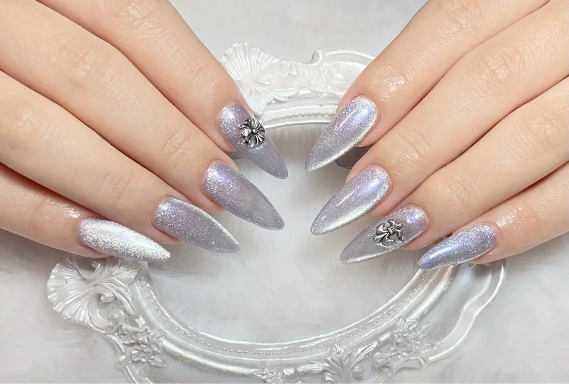 ネイル B·U Nail大宮 長さだし専門店のネイルデザイン