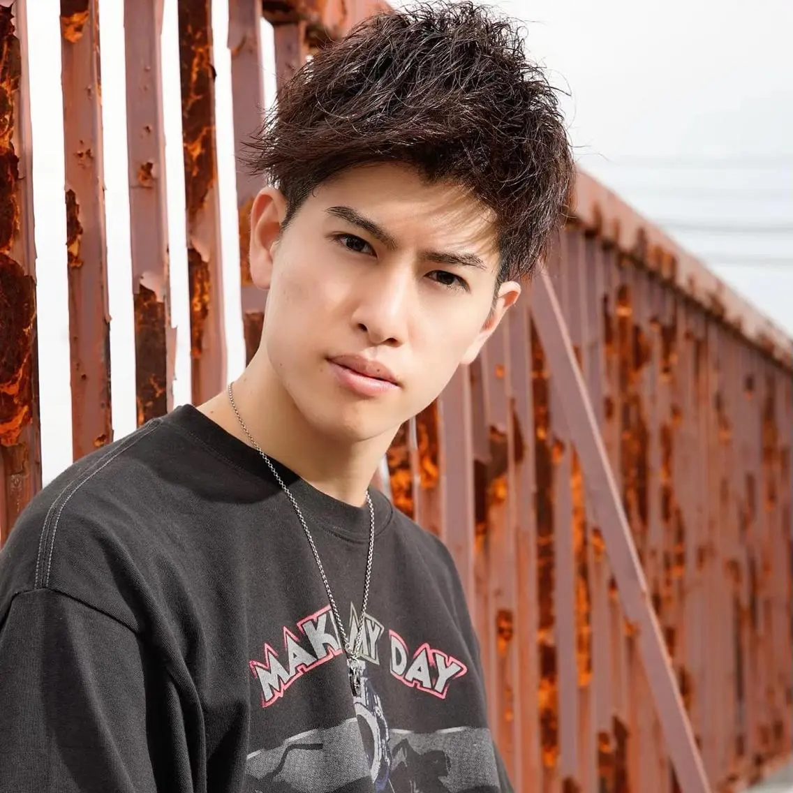 ショート カラー メンズ 刈り上げ メンズヘア特化 崎田 成人のヘアスタイル