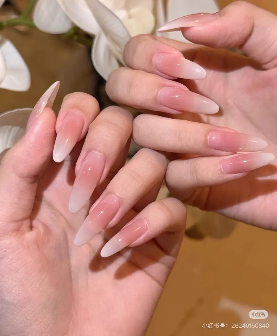 チークネイル💅(自爪オフ込み)の写真